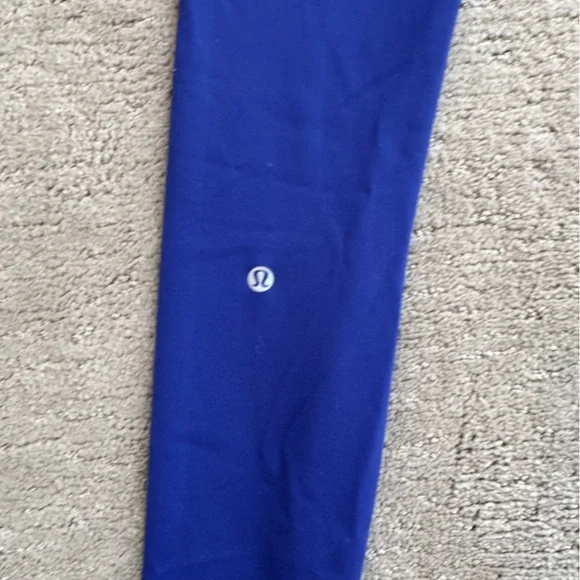 Lululemon Wunder Train with pockets - Picture 5 of 10